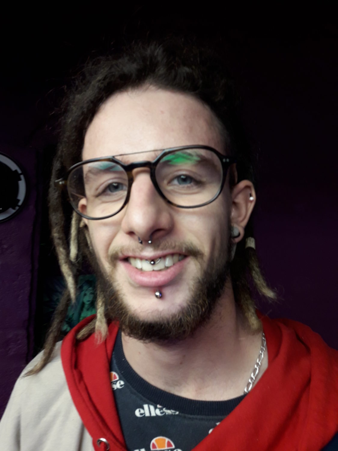 piercing par Dermogenese Tattoo piercing par Dermogenese Tattoo