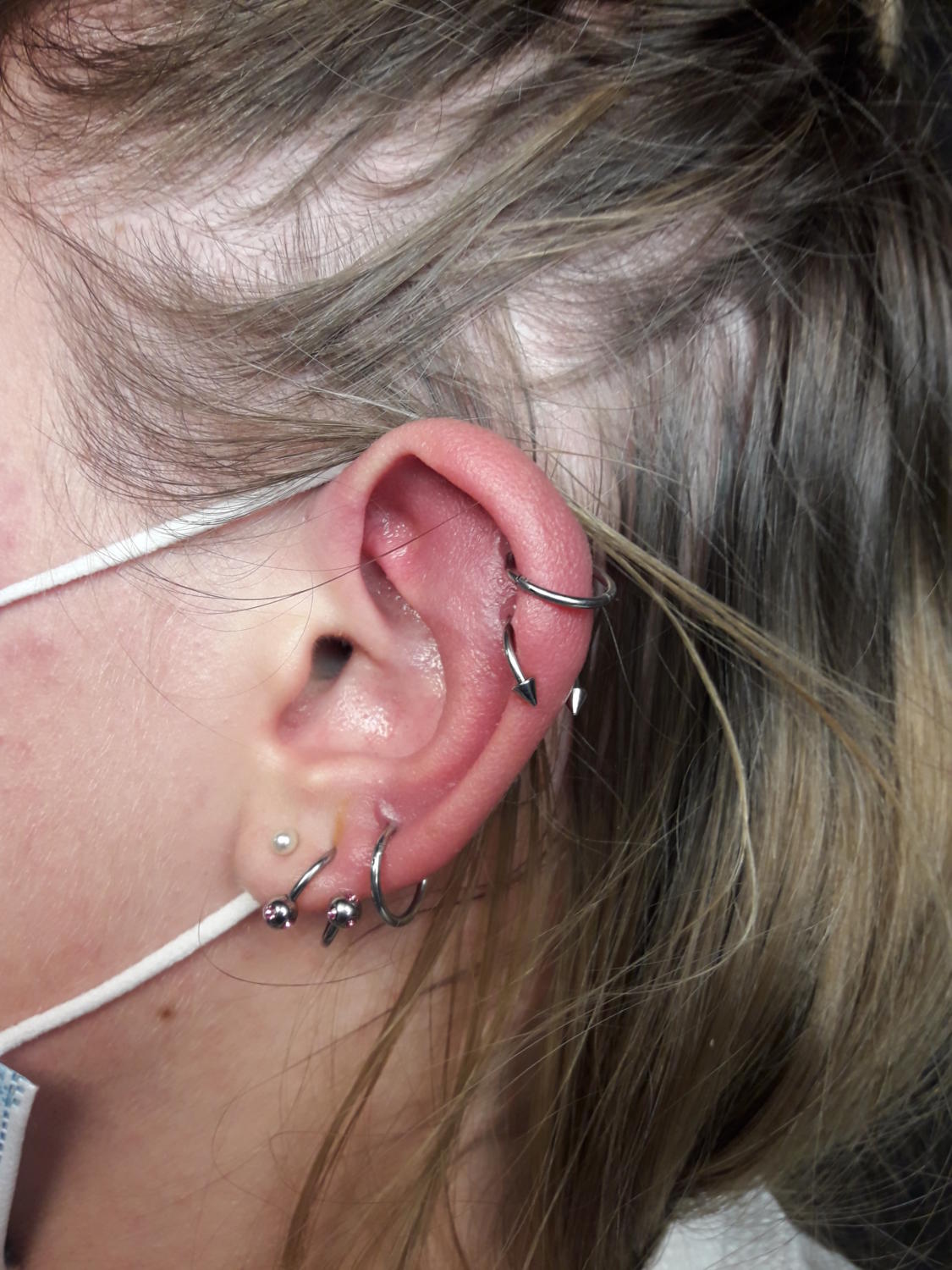 piercing par Dermogenese Tattoo piercing par Dermogenese Tattoo