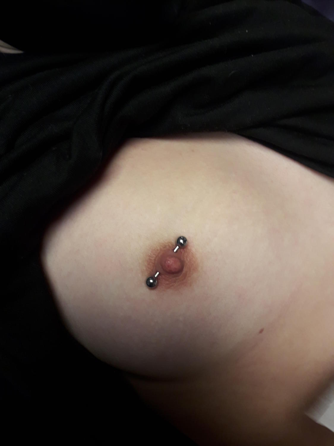 piercing par Dermogenese Tattoo piercing par Dermogenese Tattoo