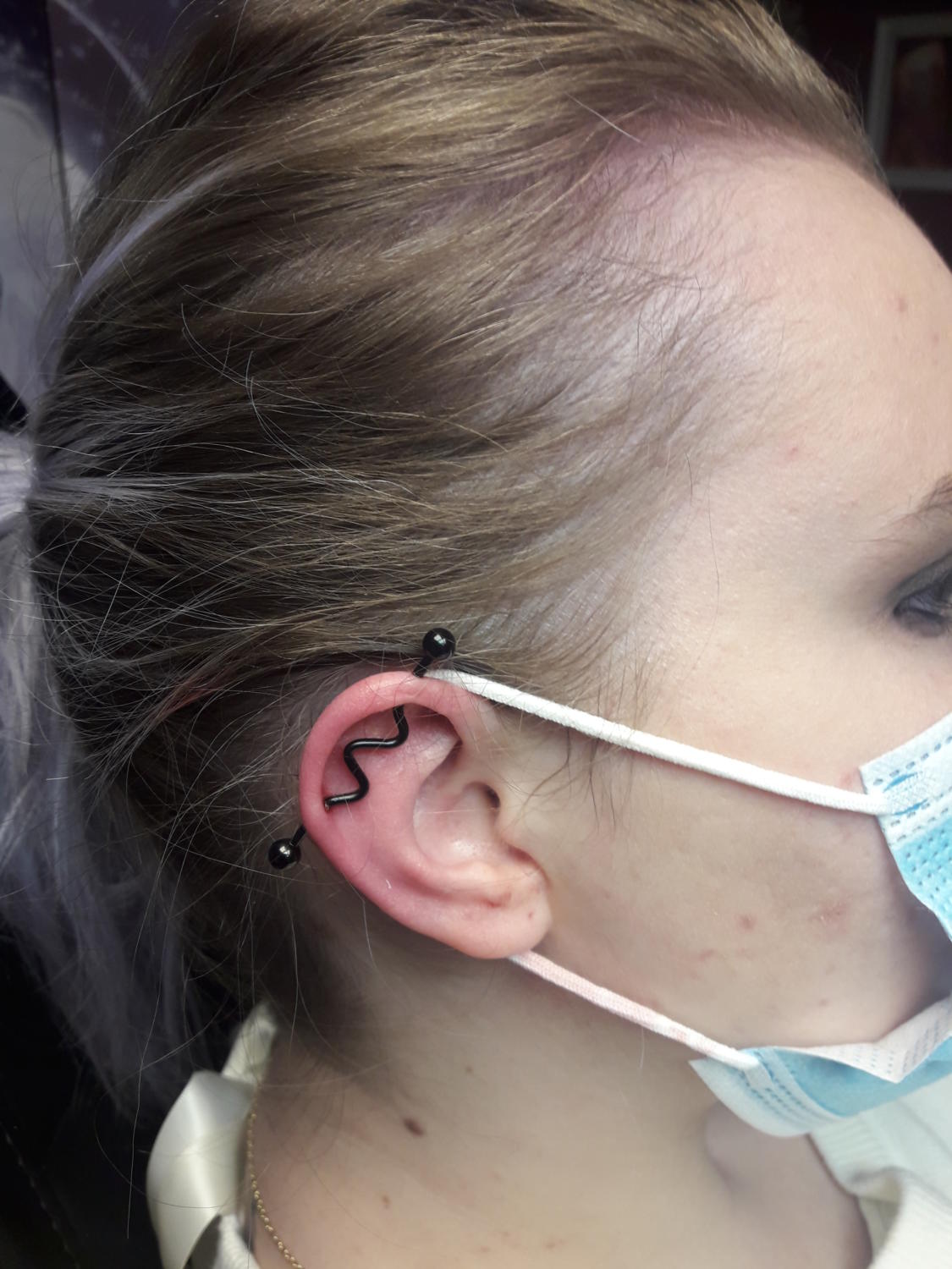 piercing par Dermogenese Tattoo piercing par Dermogenese Tattoo