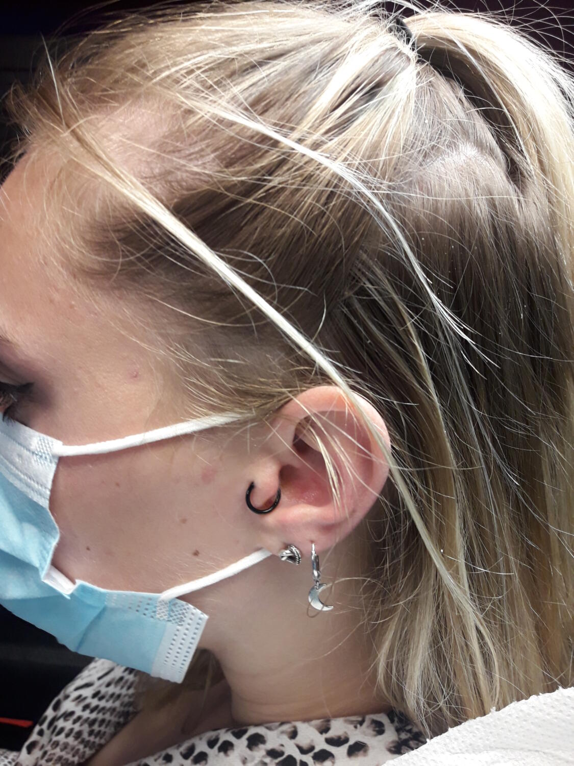 piercing par Dermogenese Tattoo piercing par Dermogenese Tattoo