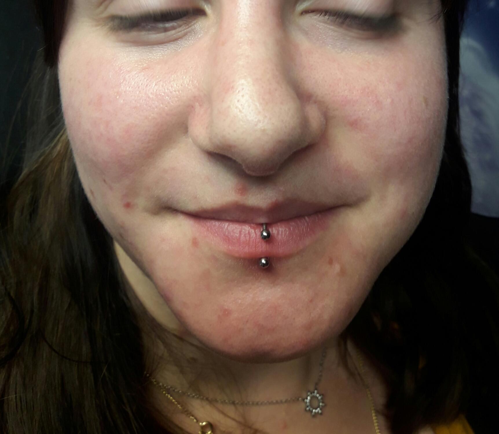 piercing par Dermogenese Tattoo piercing par Dermogenese Tattoo