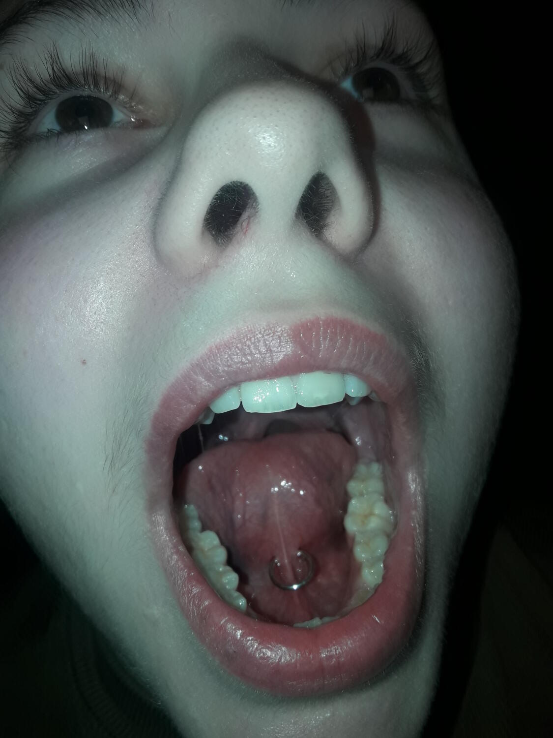 piercing par Dermogenese Tattoo piercing par Dermogenese Tattoo