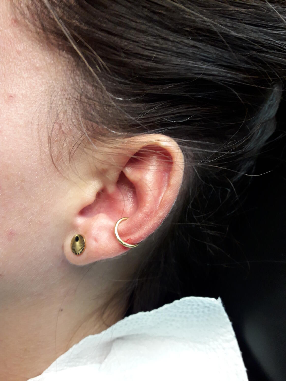 piercing par Dermogenese Tattoo piercing par Dermogenese Tattoo