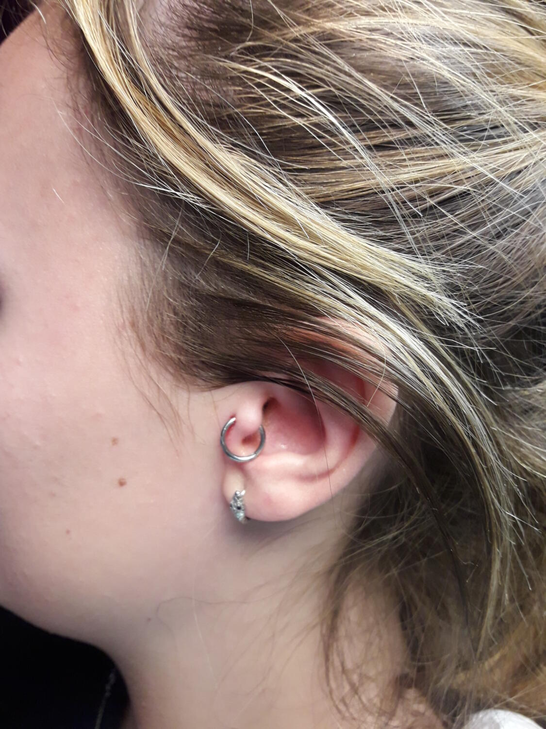 piercing par Dermogenese Tattoo piercing par Dermogenese Tattoo