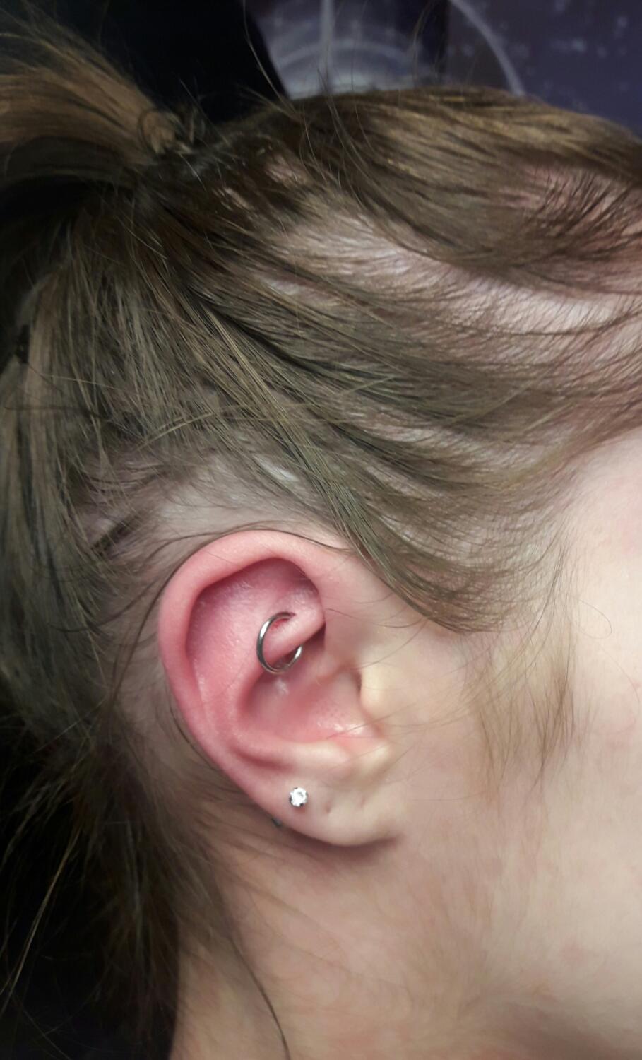 piercing par Dermogenese Tattoo piercing par Dermogenese Tattoo