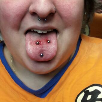 piercing par Dermogenese Tattoo