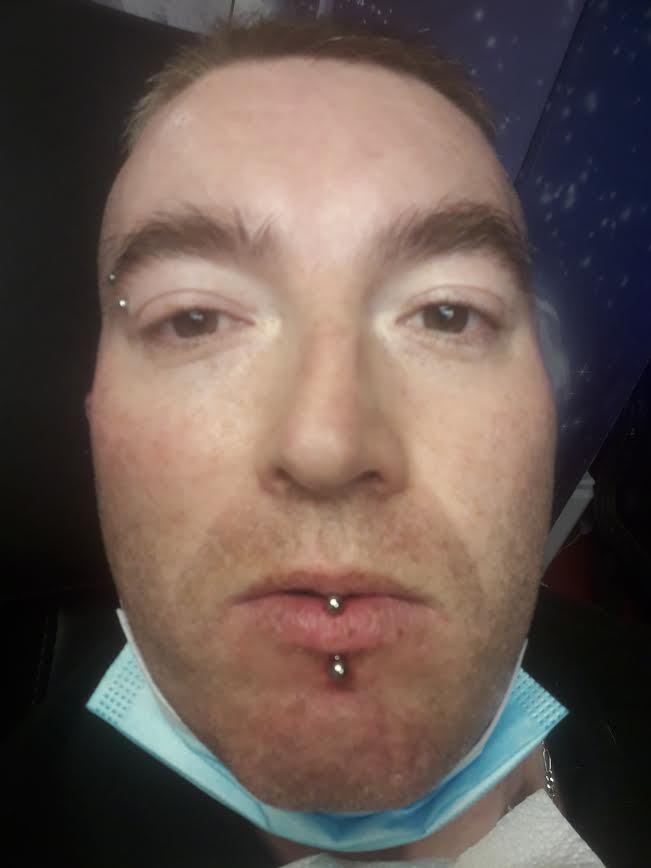 piercing par Dermogenese Tattoo piercing par Dermogenese Tattoo